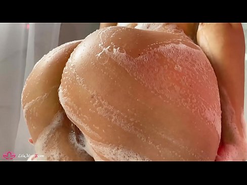 ❤️ Brunette si masturba a figa cù un vibratore per un orgasmu intensu in a doccia ️❌ Pornu di qualità à co.myinvest.top